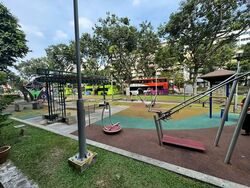 Hougang Avenue 8 (D19), Shop House #600119051
